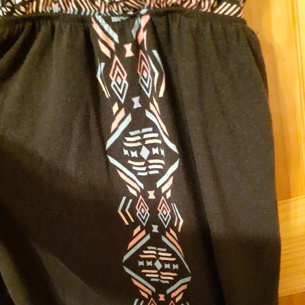DEREK heart aztec dress the top of it aztec  the graphic on the front dark gray - Picture 3 of 6